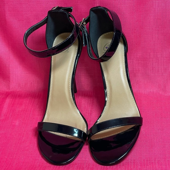 Deb Shoes Deb Black Ankle Strap Stiletto Heels Size Poshmark